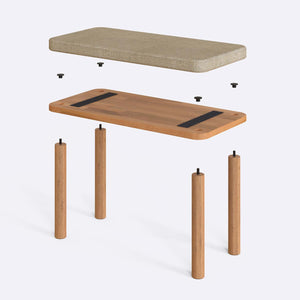 Dorrin Bench 80 x 38 cm parçalarına ayrılmış montaj görünümü, kum keten oturum ve masif kayın ayaklar
