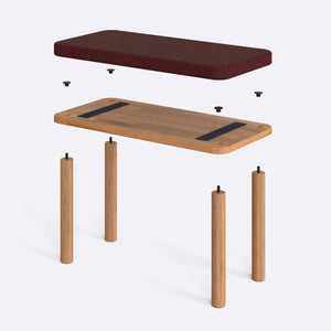 Dorrin Bench 80 x 38 cm parçalarına ayrılmış montaj görünümü, bordo keten oturum ve masif kayın ayaklar