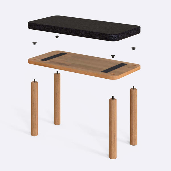 Dorrin Bench 80 x 38 cm parçalarına ayrılmış montaj görünümü, siyah keten oturum ve masif kayın ayaklar