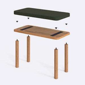 Dorrin Bench 80 x 38 cm parçalarına ayrılmış montaj görünümü, yeşil keten oturum ve masif kayın ayaklar