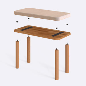 Dorrin Bench 80 x 38 cm parçalarına ayrılmış montaj görünümü, ekru kadife oturum ve masif kayın ayaklar