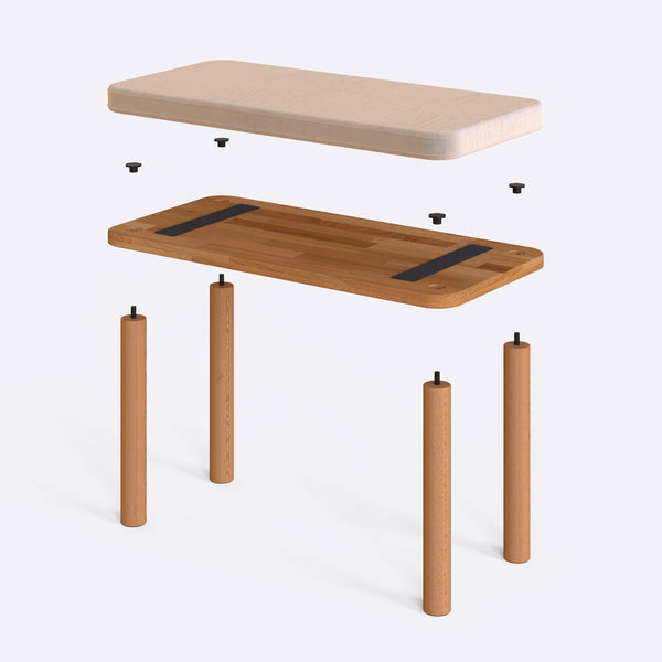 Dorrin Bench 80 x 38 cm parçalarına ayrılmış montaj görünümü, ekru kadife oturum ve masif kayın ayaklar