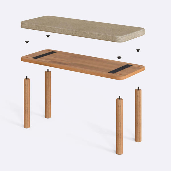 Dorrin Bench 100 x 38 cm parçalarına ayrılmış montaj görünümü, kum keten oturum ve masif kayın ayaklar
