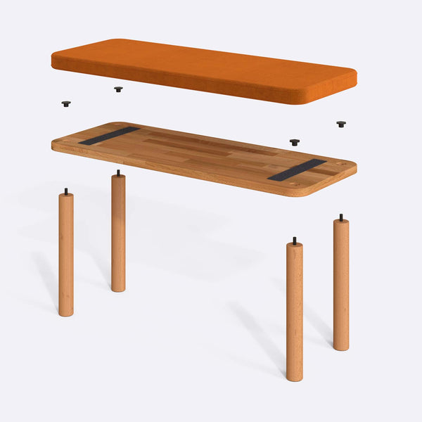 Dorrin Bench 100 x 38 cm parçalarına ayrılmış montaj görünümü, badem kadife oturum ve masif kayın ayaklar