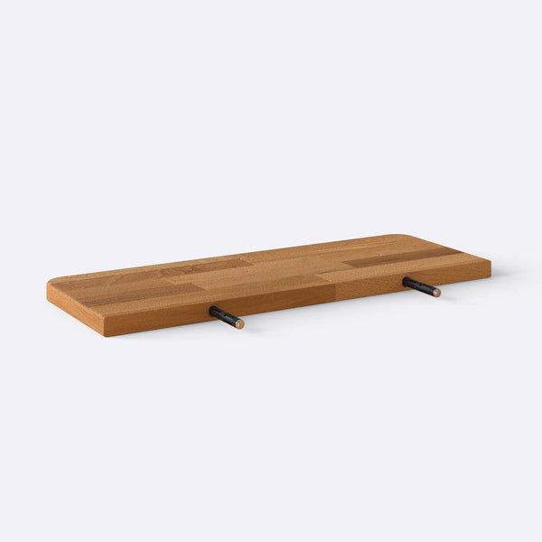 Sır Raf 60 x 22 cm, %100 masif kayın, doğal ahşap dokusu, beyaz zeminde önden stüdyo çekimi