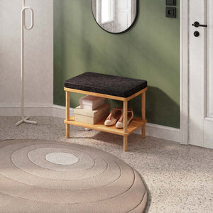 Waljan Bench 60 x 38 cm, siyah keten döşeme, masif kayın gövde, ev ortamında kullanım görünümü