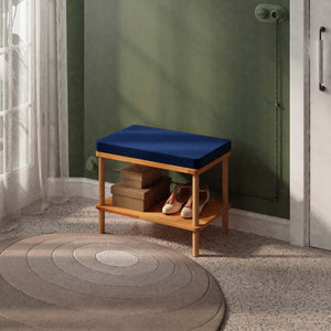 Waljan Bench 60 x 38 cm, lacivert kadife döşeme, masif kayın gövde, ev ortamında kullanım görünümü
