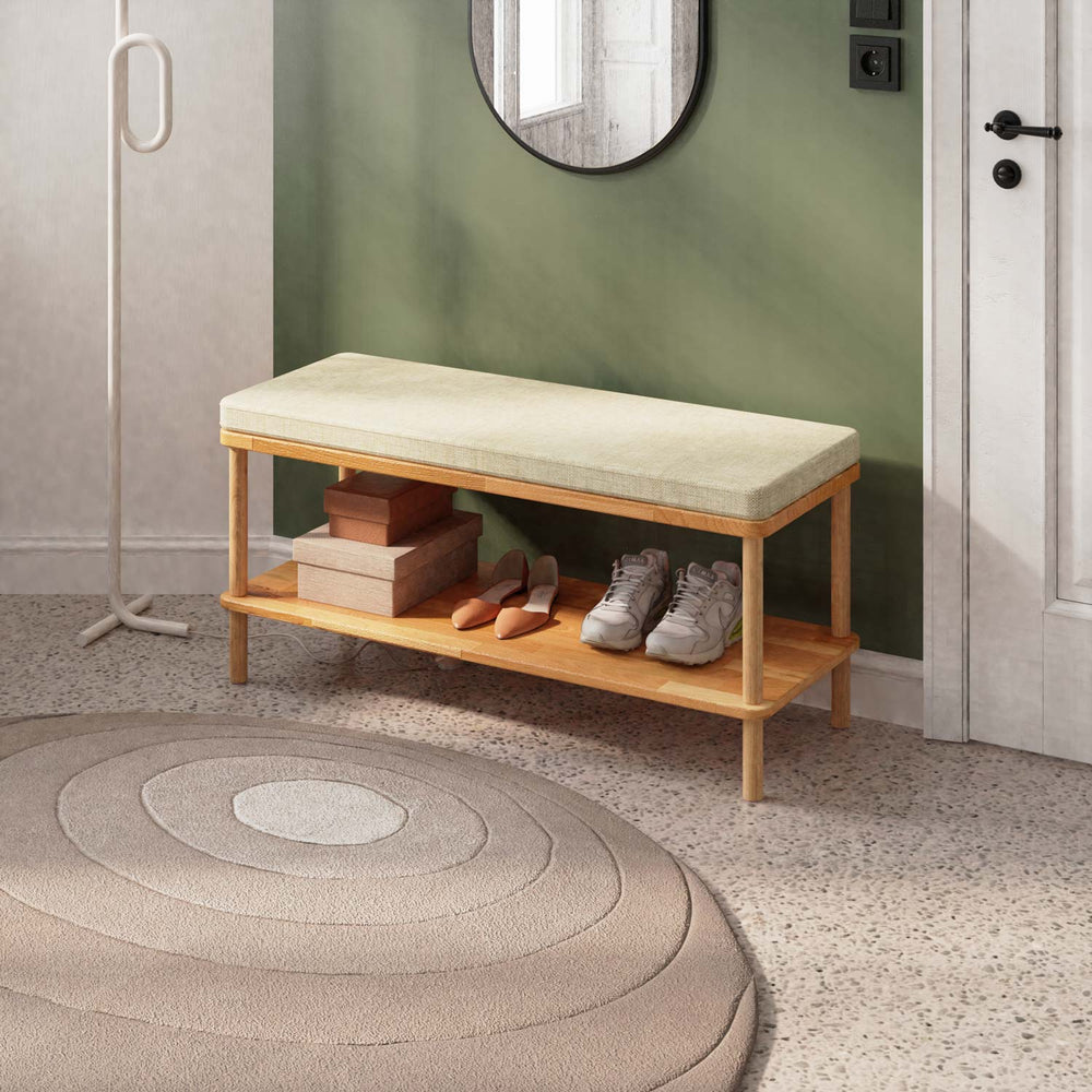 Waljan Bench, masif kayın gövde ve kumaş döşeme, 100 cm genişliğinde, ev ortamında kullanım görünümü