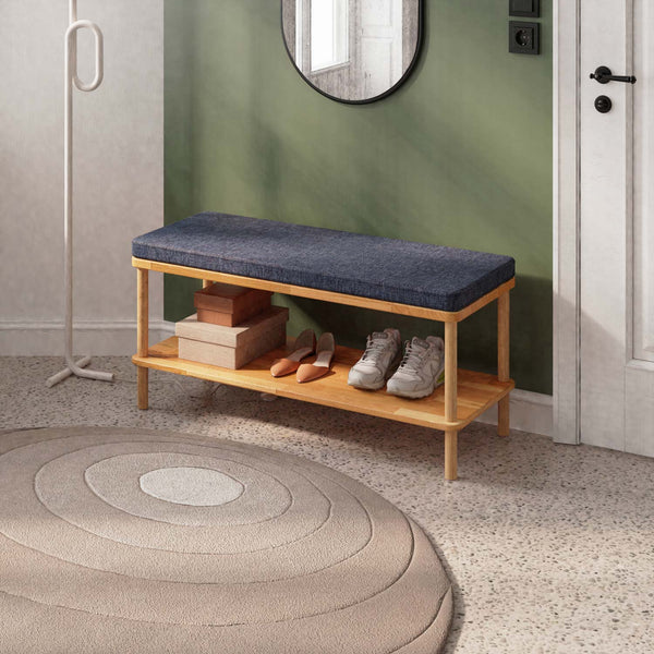Waljan Bench 100 x 38, lacivert keten döşeme, masif kayın gövde, döşenmiş oda ortamında kullanım görünümü
