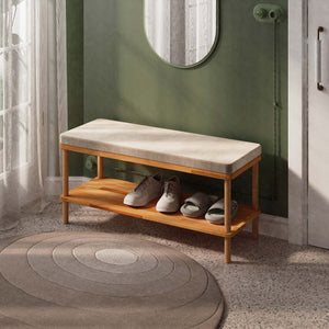 Waljan Bench 100 x 38, kum kadife döşeme, masif kayın gövde, döşenmiş oda ortamında kullanım görünümü