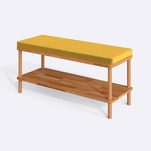 Waljan Bench 100 x 38, sarı kadife döşeme, masif kayın gövde, beyaz zeminde üç çeyrek açıdan stüdyo çekimi