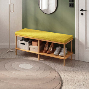 Waljan Bench 120 x 38, sarı keten döşemeli oturum ve masif kayın gövde, döşenmiş oda ortamında kullanım görünümü