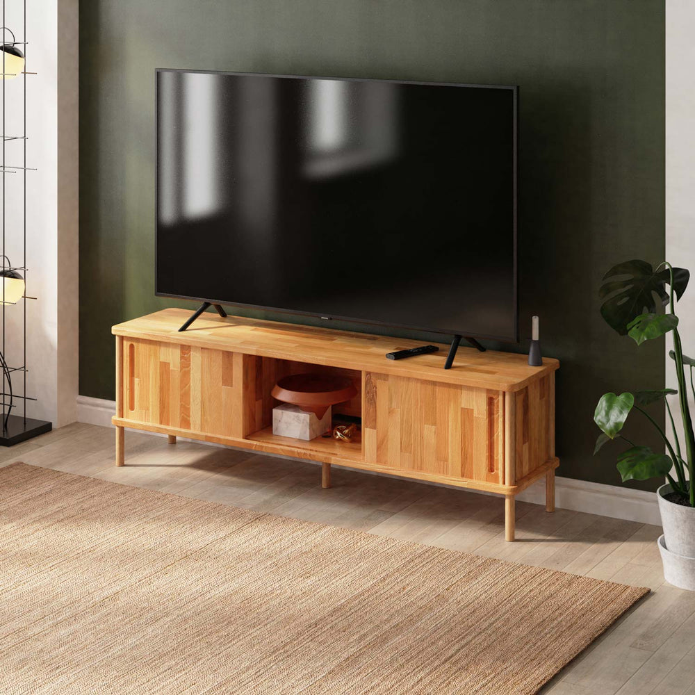 Shava TV Ünitesi 160 x 38, %100 masif kayın, 160 cm genişliğinde, ev ortamında kullanım görünümü