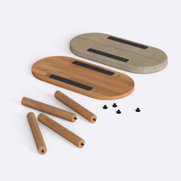 Shiv Bench 80 x 38 cm, kum keten döşeme, masif kayın gövde, düz beyaz zeminde önden stüdyo çekimi