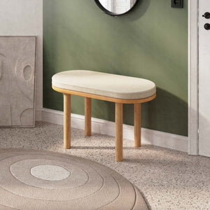 Shiv Bench 80 x 38 cm, ekru keten döşeme, masif kayın gövde, döşenmiş oda ortamında kullanım görünümü