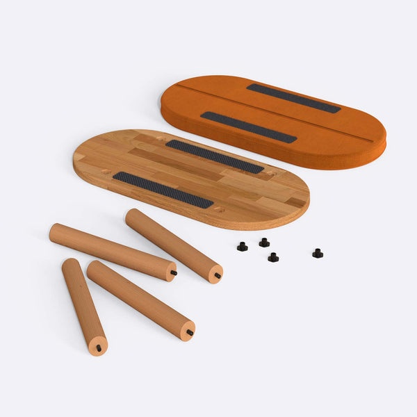 Shiv Bench 80 x 38 cm, badem kadife döşeme, masif kayın gövde, düz beyaz zeminde önden stüdyo çekimi