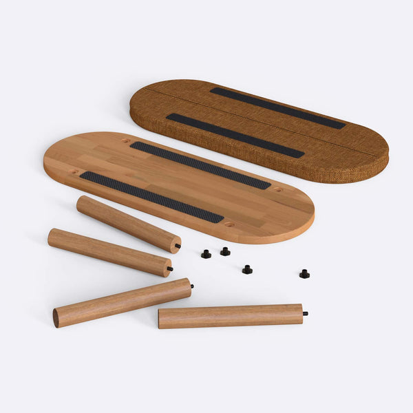 Shiv Bench 100 x 38 cm, badem keten döşeme, masif kayın gövde, beyaz zeminde önden stüdyo çekimi