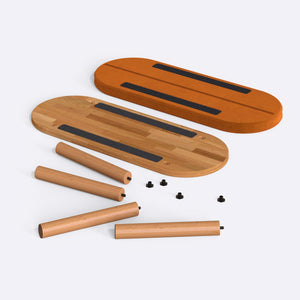 Shiv Bench 100 x 38 cm, badem kadife döşeme, masif kayın gövde, beyaz zeminde önden stüdyo çekimi