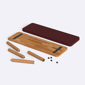 Dorrin Bench 120 x 38, bordo keten döşeme, masif kayın gövde, düz beyaz zeminde önden stüdyo çekimi