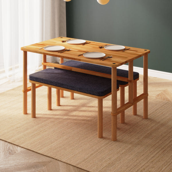 Reva Yemek Masası ve Bench Takımı – 130 x 78, Keten Lacivert döşeme, masif kayın gövde, ev ortamında kullanım görünümü