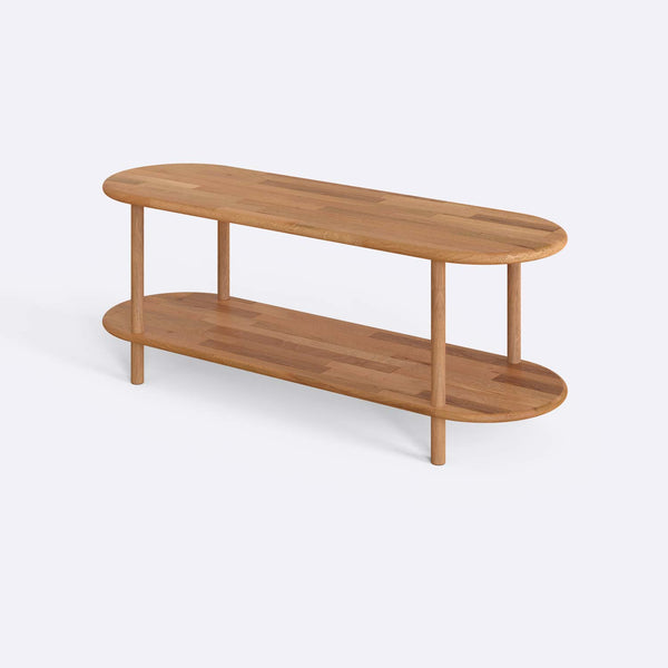 Rift TV Ünitesi 120 x 38 cm, %100 masif kayın, doğal ahşap dokusu, beyaz zeminde üç çeyrek açıdan stüdyo çekimi
