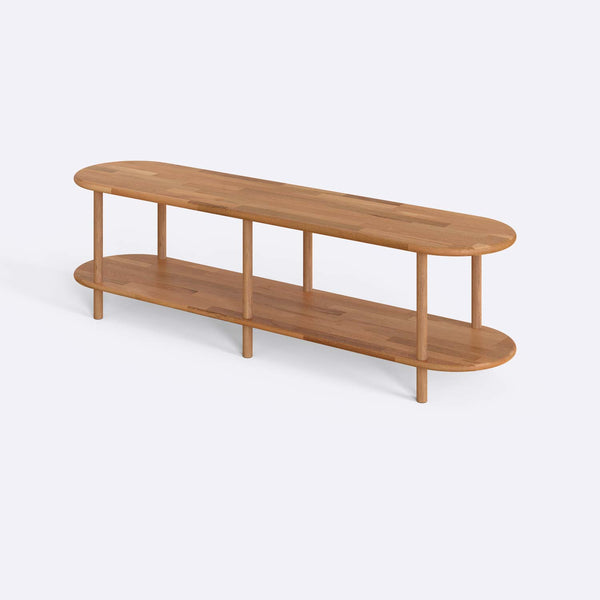 Rift TV Ünitesi 160 x 38 cm, %100 masif kayın, doğal ahşap dokusu, beyaz zeminde üç çeyrek açıdan stüdyo çekimi