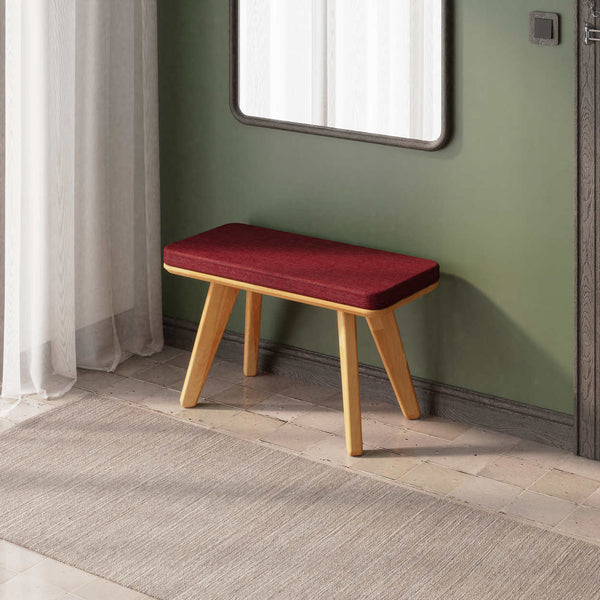 Han Bench 80 x 38 cm, bordo keten döşeme, masif kayın gövde, ev ortamında kullanım görünümü
