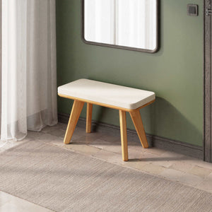 Han Bench 80 x 38 cm, ekru kadife döşeme, masif kayın gövde, ev ortamında kullanım görünümü