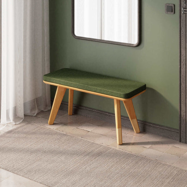 Han Bench 100 x 38 cm, yeşil keten döşeme, masif kayın gövde, ev ortamında kullanım görünümü