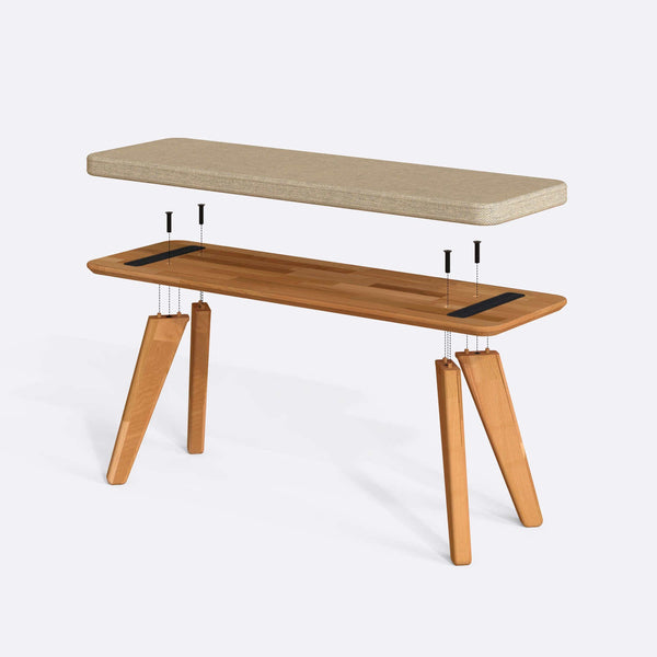Han Bench 120 x 38 parçalarına ayrılmış montaj görünümü, kum keten oturum ve masif kayın ayaklar
