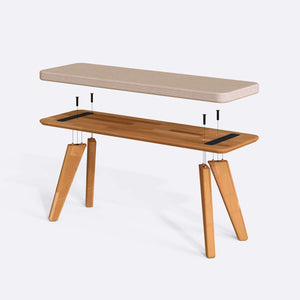 Han Bench 120 x 38 parçalarına ayrılmış montaj görünümü, ekru keten oturum ve masif kayın ayaklar