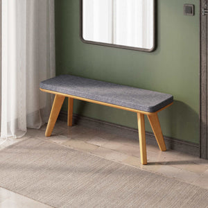 Han Bench 120 x 38, kül keten döşeme, masif kayın gövde, ev ortamında kullanım görünümü