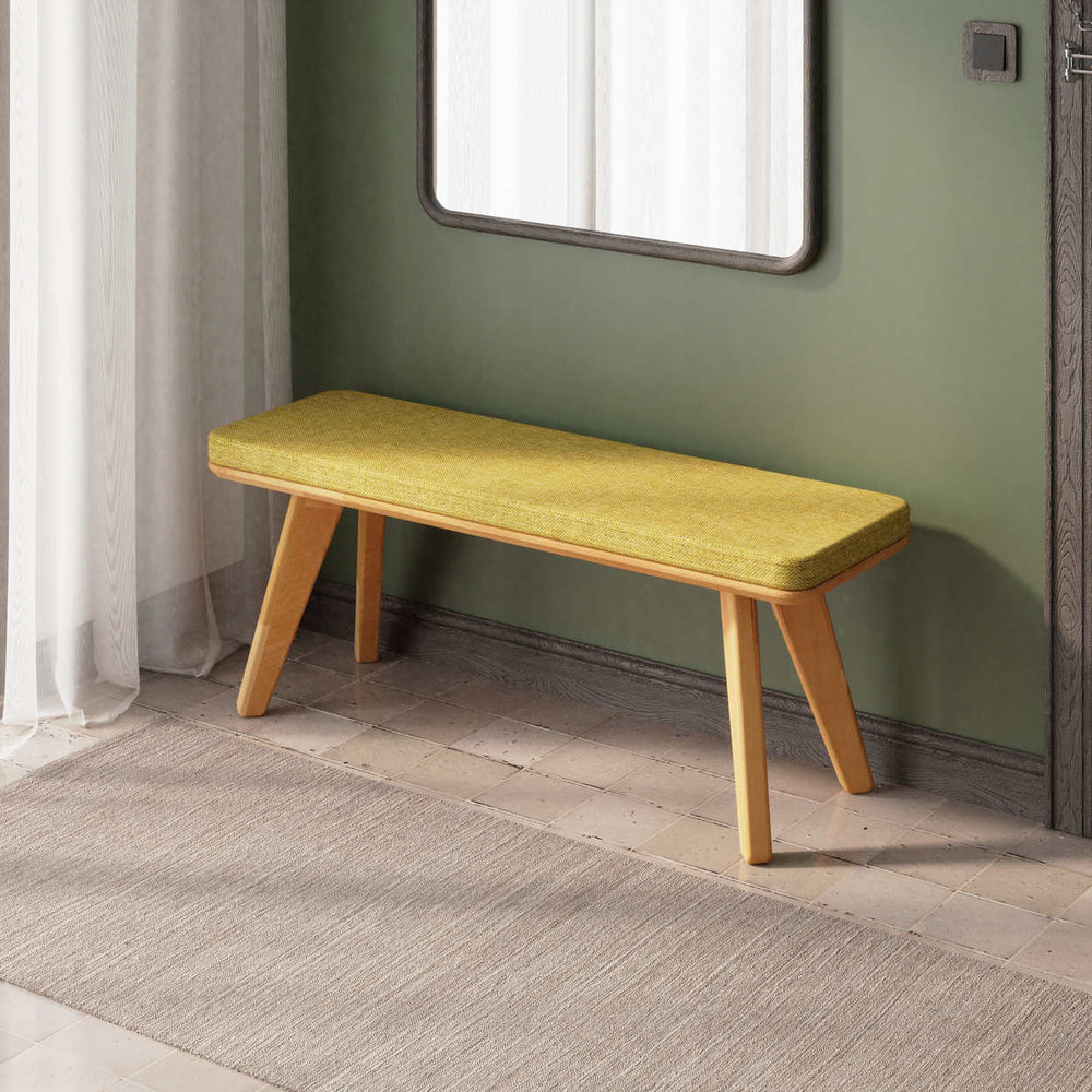 Han Bench, masif kayın gövde ve kumaş döşeme, 120 cm genişliğinde, ev ortamında kullanım görünümü