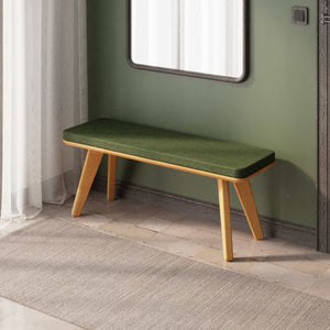 Han Bench 120 x 38, yeşil keten döşeme, masif kayın gövde, ev ortamında kullanım görünümü