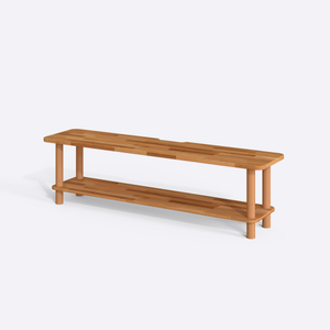 Sora TV Ünitesi 160 x 38 cm, %100 masif kayın, doğal ahşap dokusu, beyaz zeminde üç çeyrek açıdan stüdyo çekimi