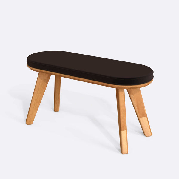 Yase Bench 100 x 38 cm, kahve kadife döşeme, masif kayın gövde, beyaz zeminde üç çeyrek açıdan stüdyo çekimi