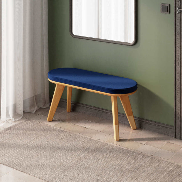 Yase Bench 100 x 38 cm, lacivert kadife döşeme, masif kayın gövde, ev ortamında kullanım görünümü