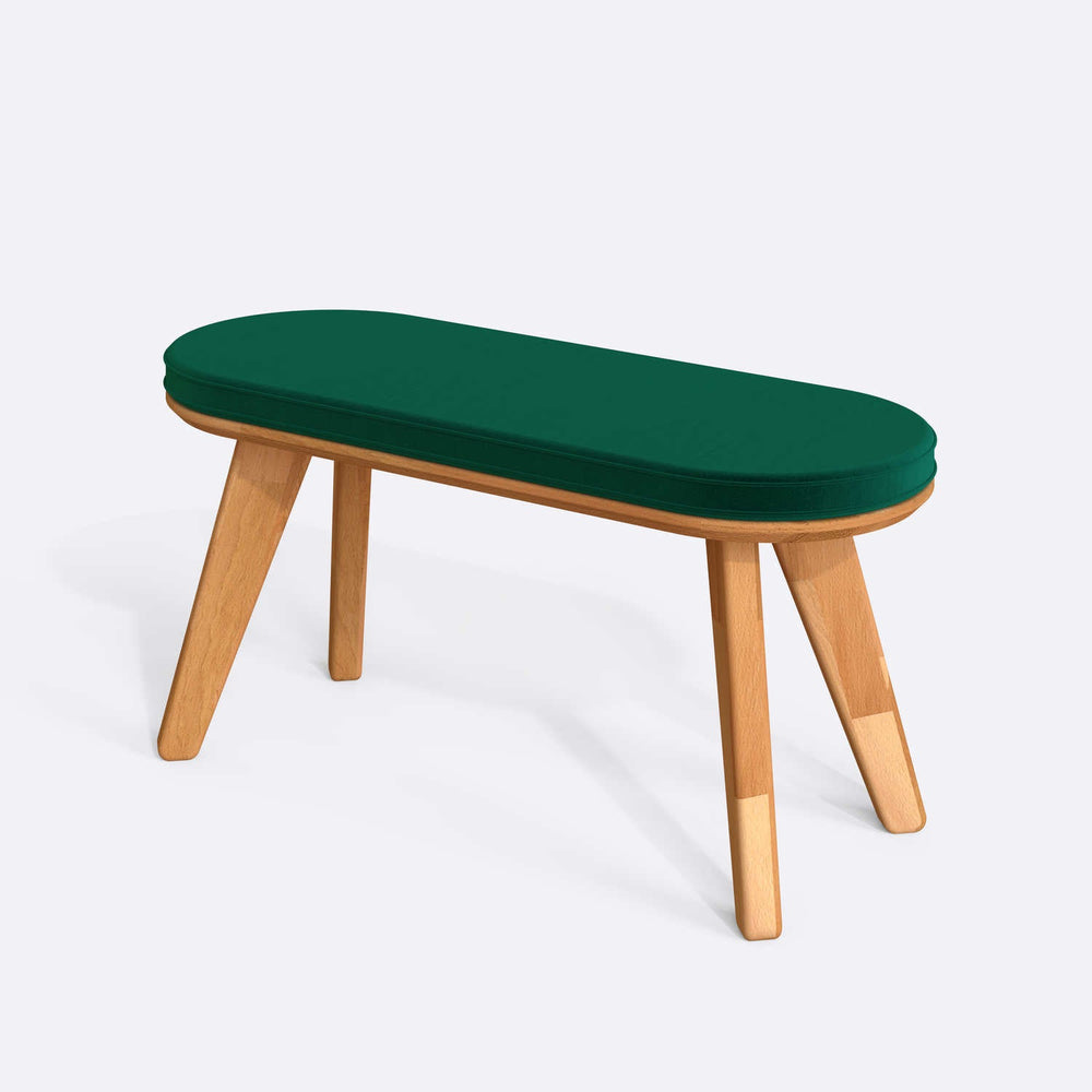 Yase Bench 100 x 38 cm, masif kayın gövde ve kumaş döşeme, ev ortamında kullanım görünümü