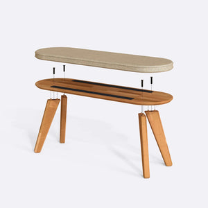 Yase Bench 120 x 38 parçalarına ayrılmış montaj görünümü, kum keten döşemeli oturum, masif kayın ayaklar ve vidalar