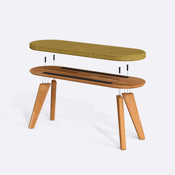 Yase Bench 120 x 38 parçalarına ayrılmış montaj görünümü, sarı keten döşemeli oturum, masif kayın ayaklar ve vidalar