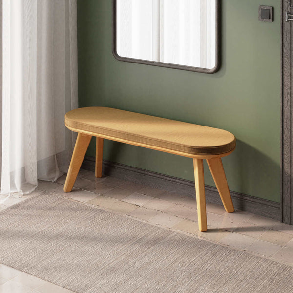 Yase Bench 120 x 38, vizon kadife döşemeli oturum ve masif kayın gövde, döşenmiş oda ortamında kullanım görünümü