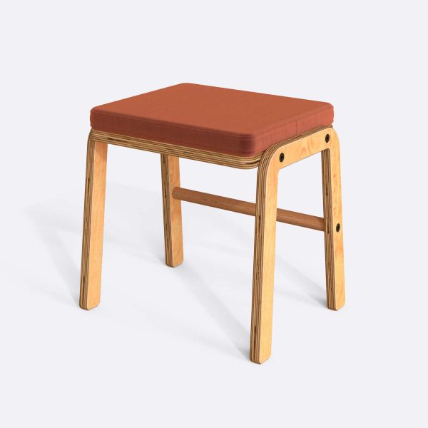 Alternative view of Rida Tabure